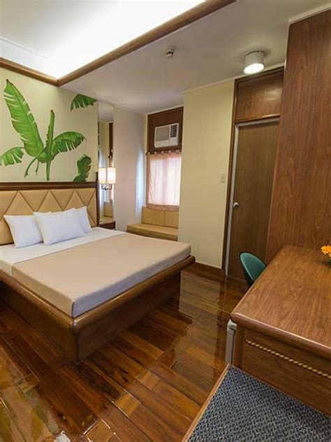 cheap hotels in buendia